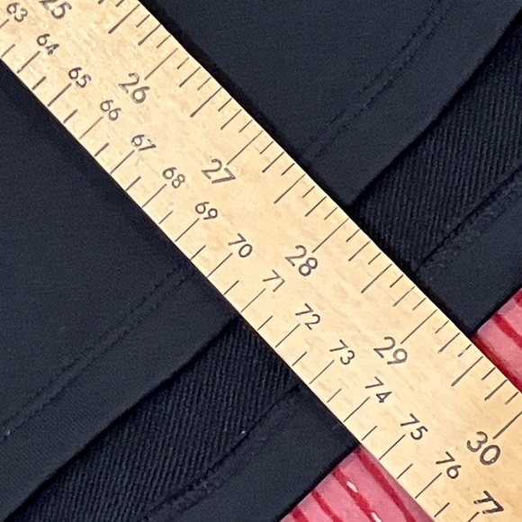 Saucony XL men’s sweater Performance with Quarter-Zip front pocket at top left. - Picture 13 of 16